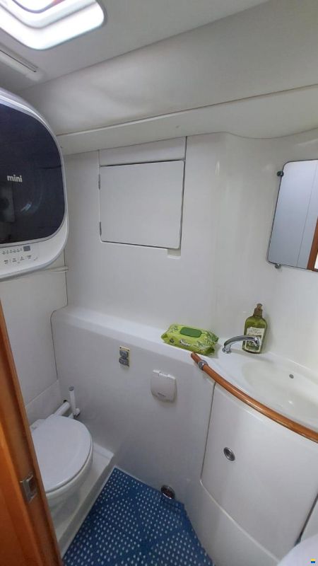 Lagoon 380