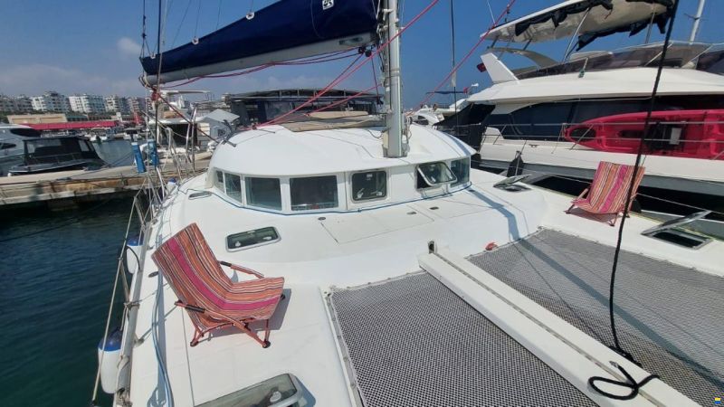 Lagoon 380