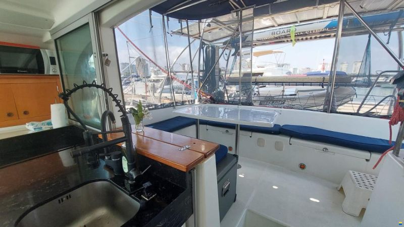 Lagoon 380