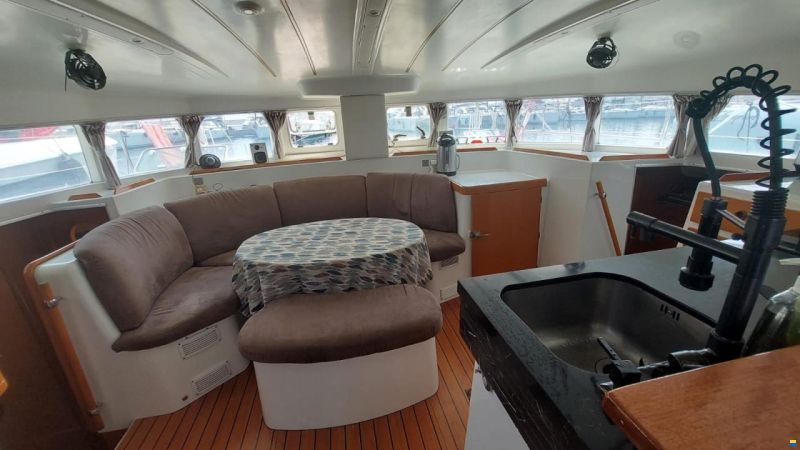 Lagoon 380