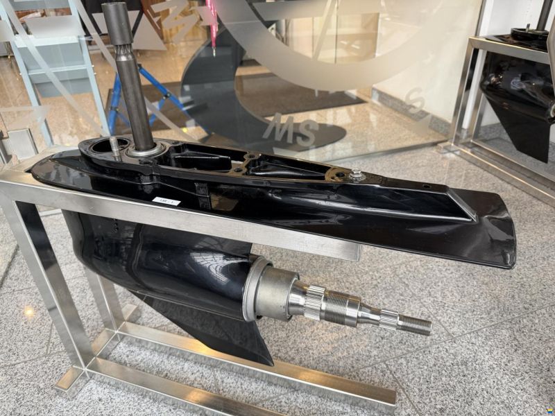Mercury Bravo 3X