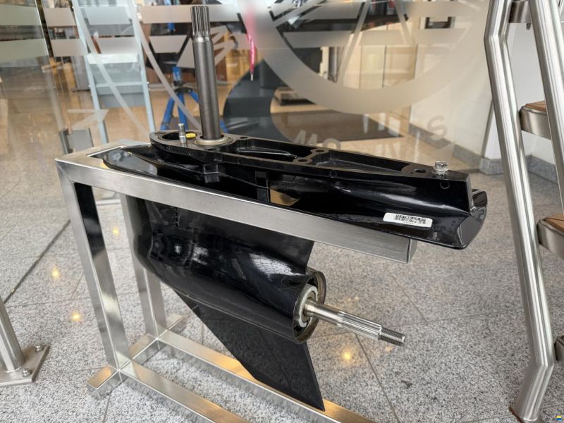 Mercury Bravo 1