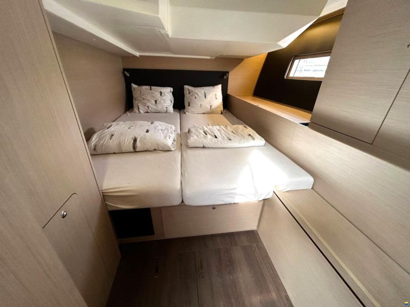 Beneteau Oceanis 51.1