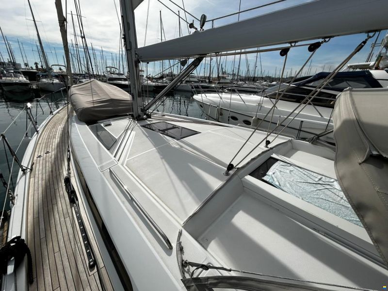 Beneteau Oceanis 51.1
