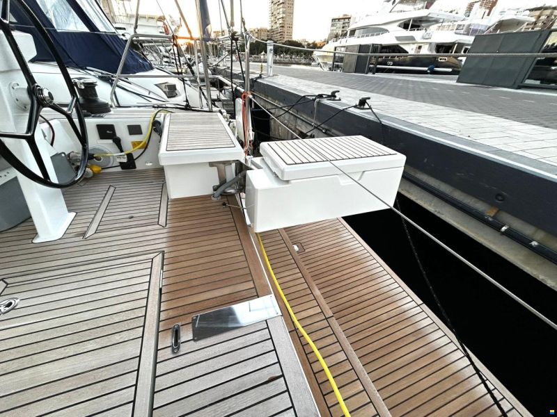 Beneteau Oceanis 51.1