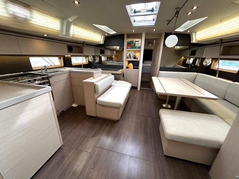 Beneteau Oceanis 51.1