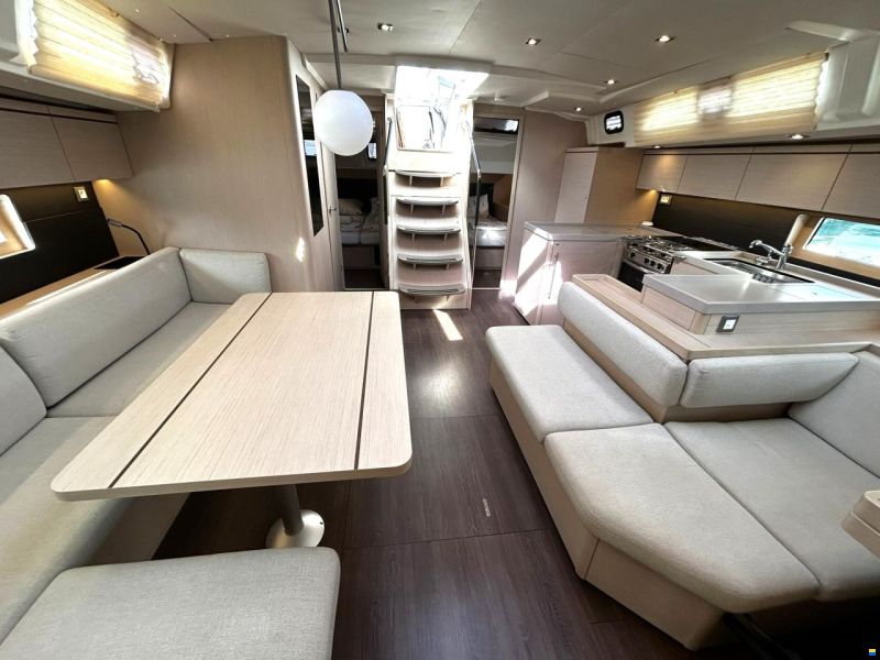 Beneteau Oceanis 51.1
