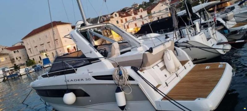Jeanneau 30 LEADER - 2018
