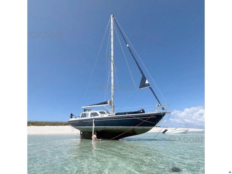 Trident VOYAGER 35