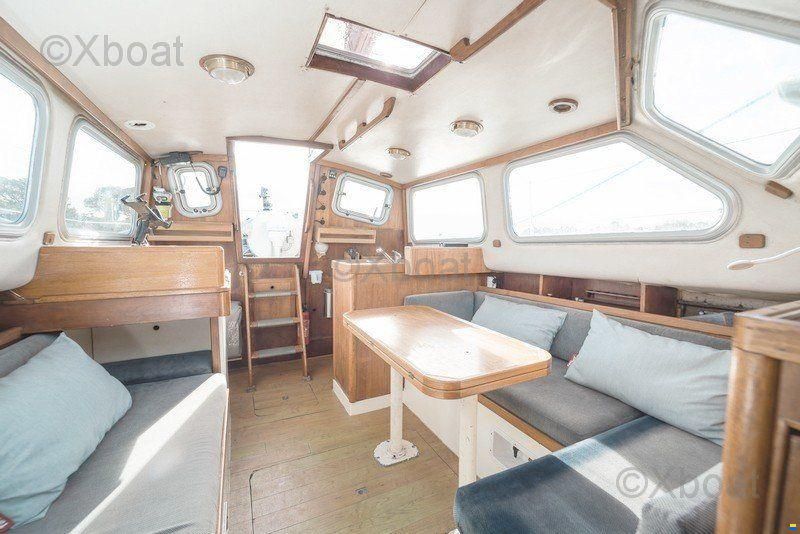 Trident VOYAGER 35