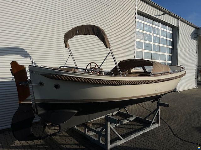 Jan Van Gent 820 Open