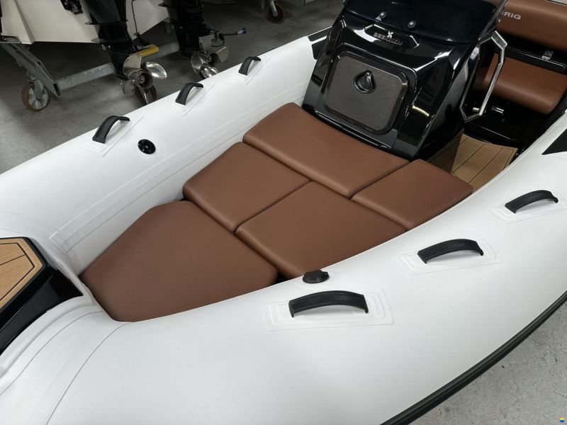 Brig Inflatable Boats Eagle 4