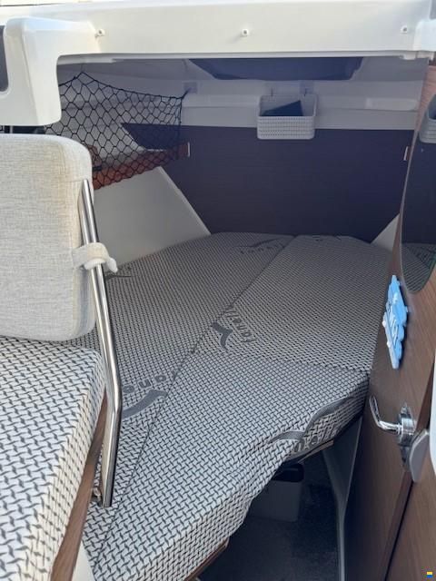 Jeanneau Merry Fisher 695 Series 2