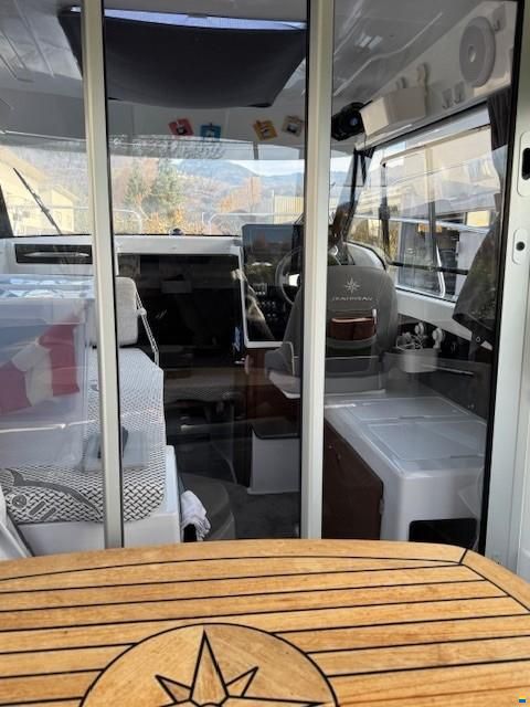 Jeanneau Merry Fisher 695 Series 2