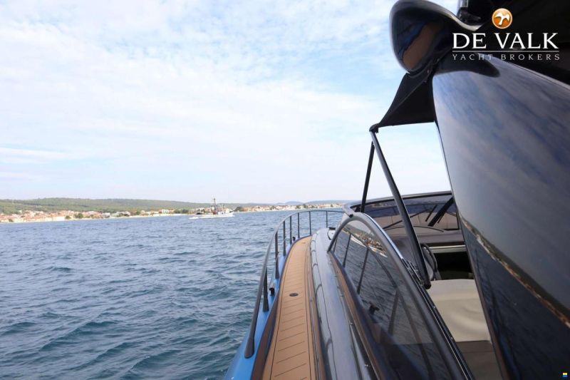 Sunseeker Predator 56