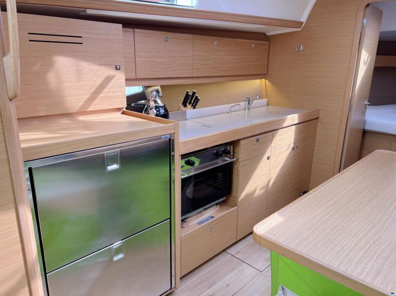 Dufour 382 GL