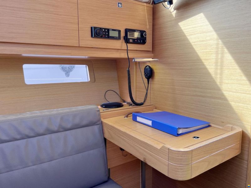 Dufour 382 GL