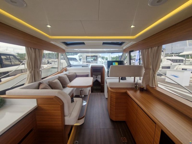 Greenline 39