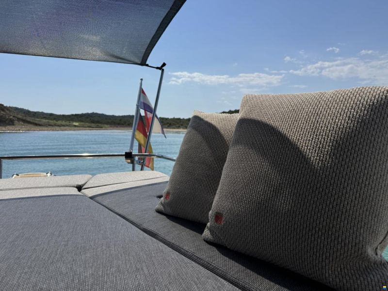 Marex 320 Aft Cabin Cruiser