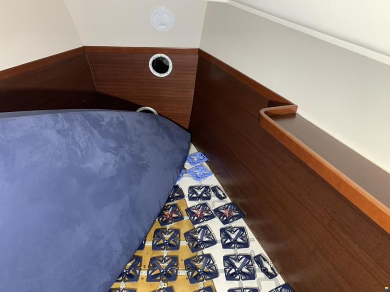Hanse 375