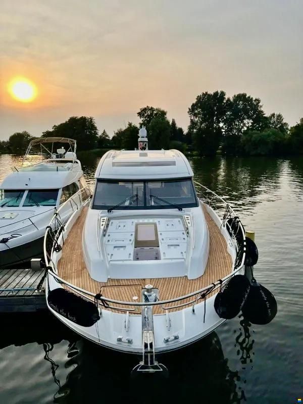 Prestige 520 S