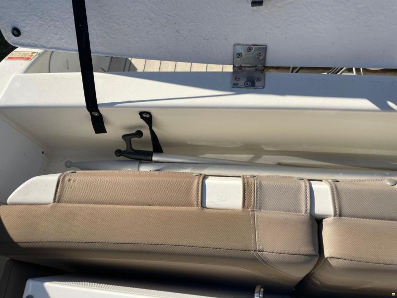 Quicksilver Active 595 Cruiser OB