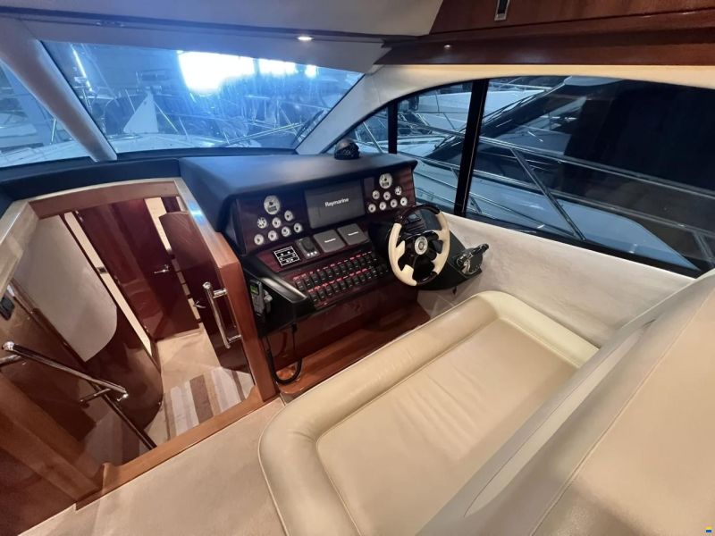 Galeon 440 Fly