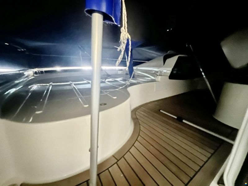 Galeon 440 Fly