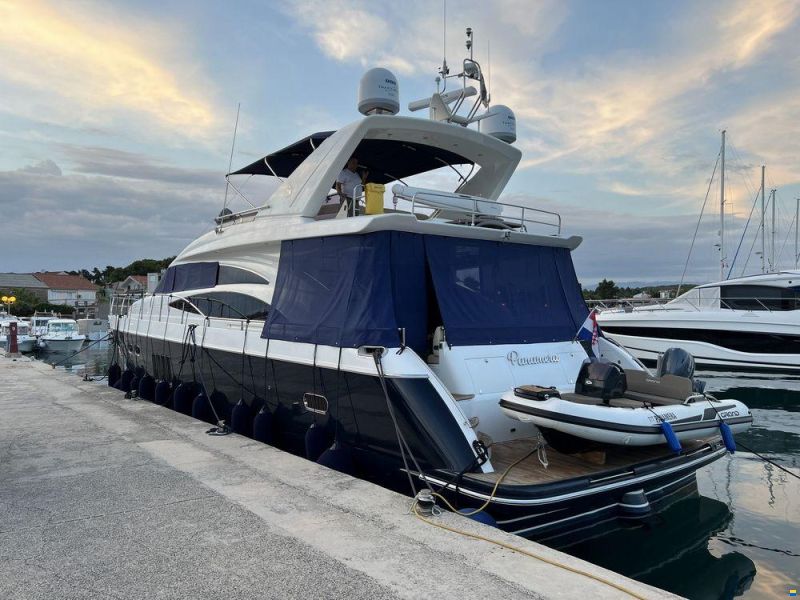 Princess 21M