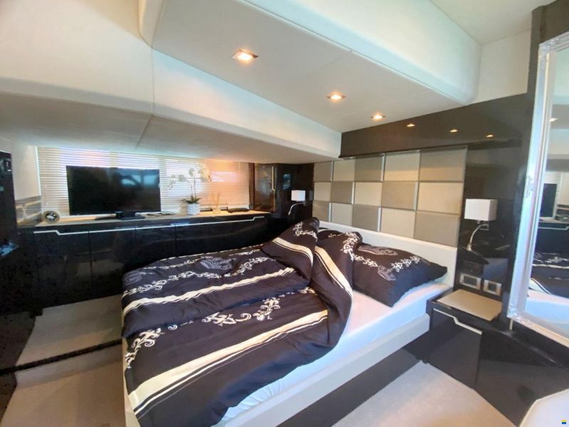 Galeon 445 HTS