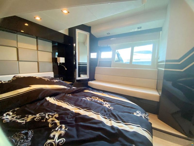 Galeon 445 HTS