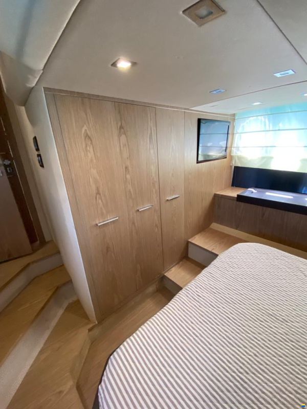 Sessa Marine F54