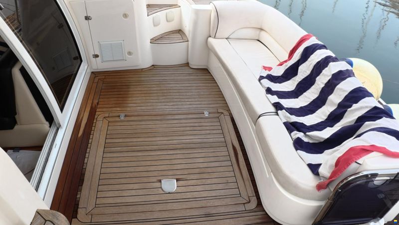 Sealine F42/5