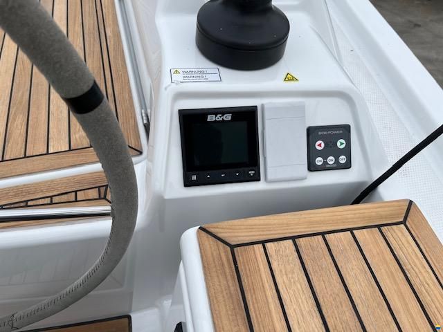 Hanse 388