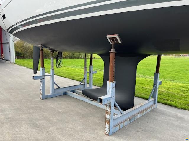 Hanse 388