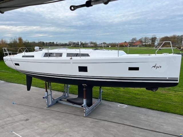 Hanse 388