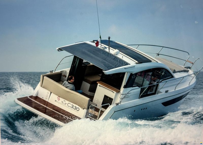 Sealine C330