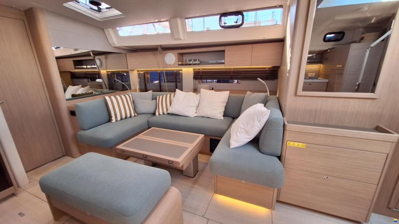 Beneteau OCEANIS 52