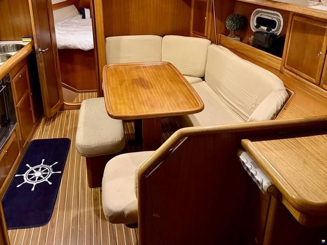 Bavaria 35 Holiday