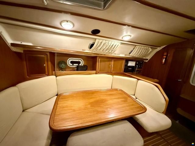 Bavaria 35 Holiday