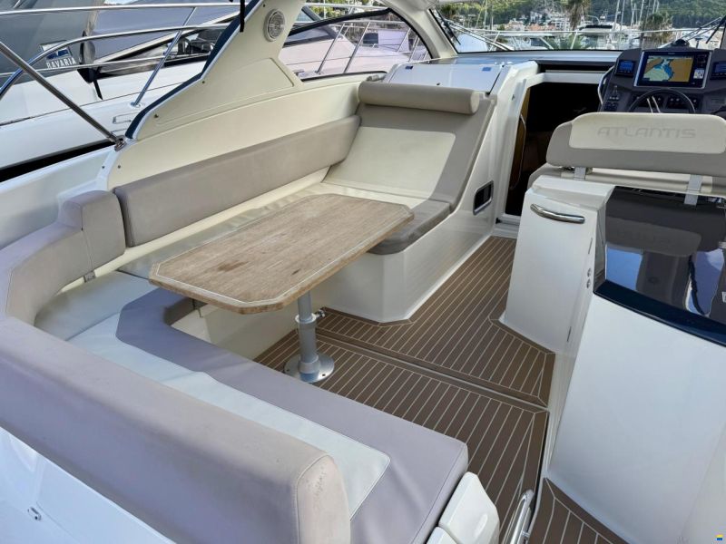 Azimut Atlantis 34