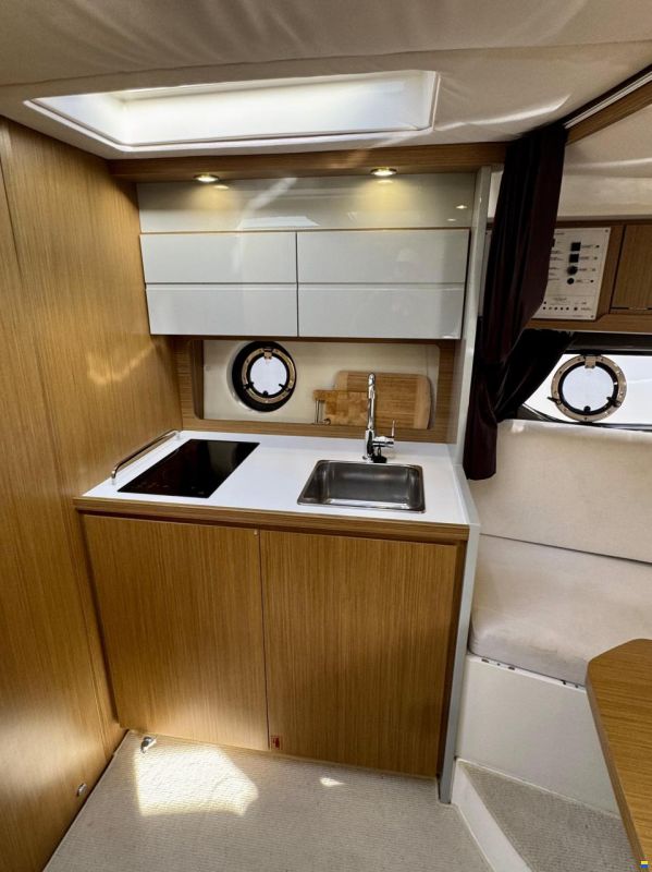 Azimut Atlantis 34