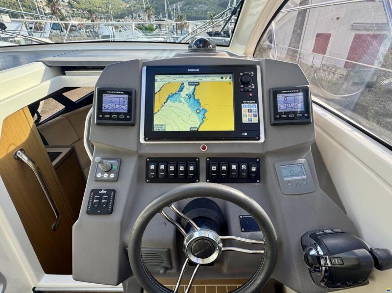 Azimut Atlantis 34