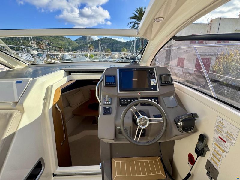 Azimut Atlantis 34