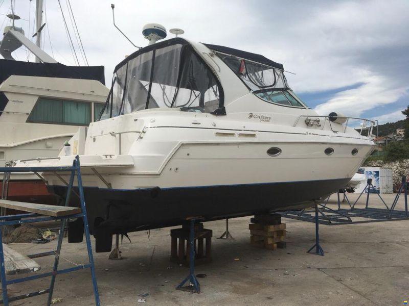 Cruisers Cruiser 3372