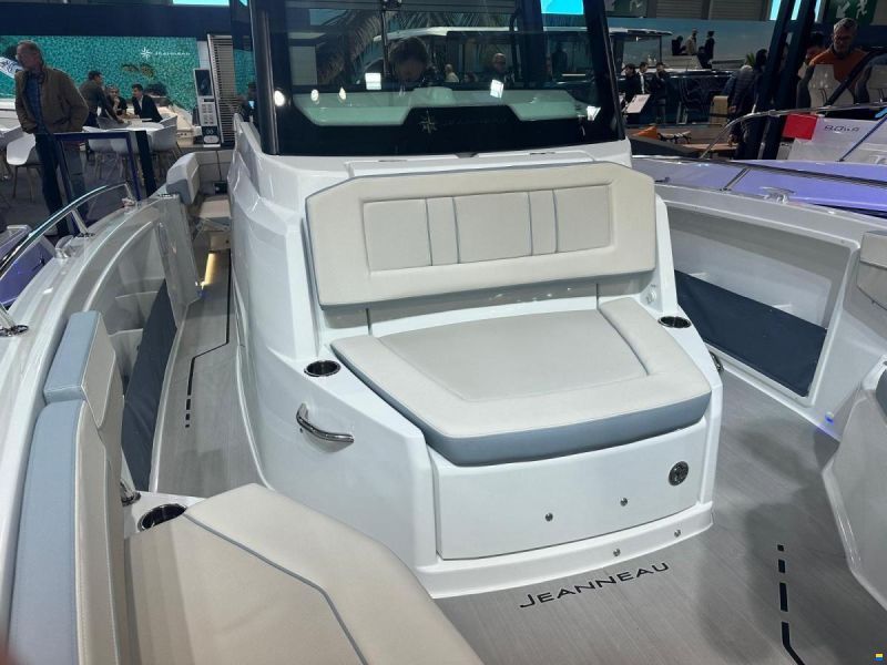 Jeanneau Cap Camarat 9.0CC S2 nieuw model!