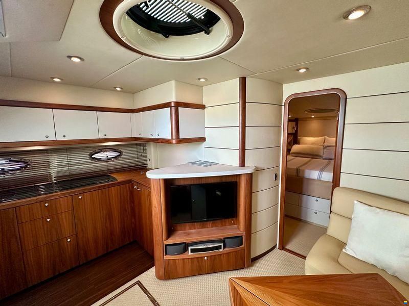 Sunseeker Portofino 47