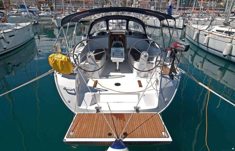 Bavaria 37 CRUISER