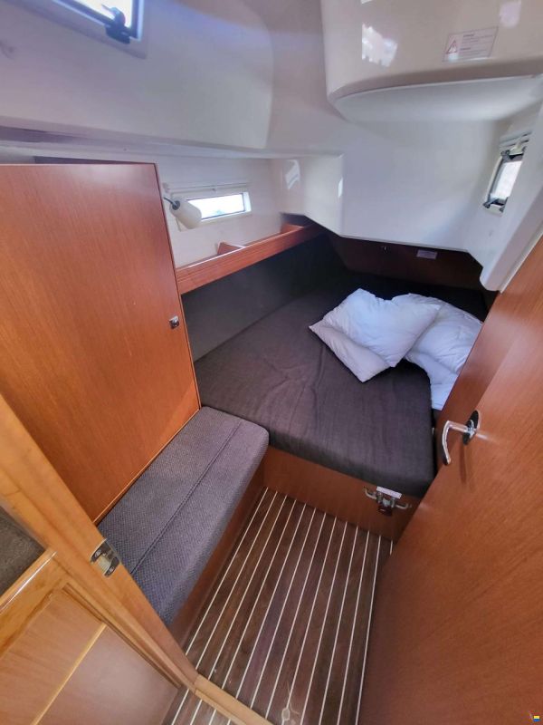 Bavaria 37 CRUISER