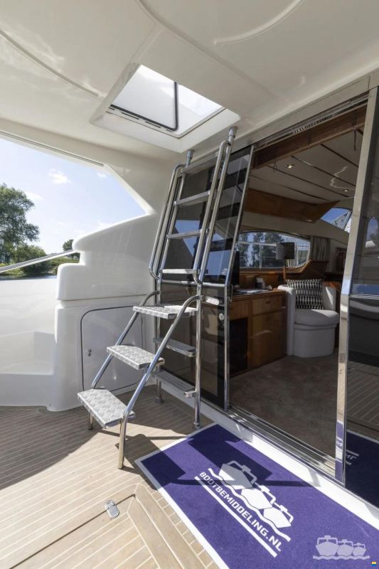 Ferretti 53 Fly